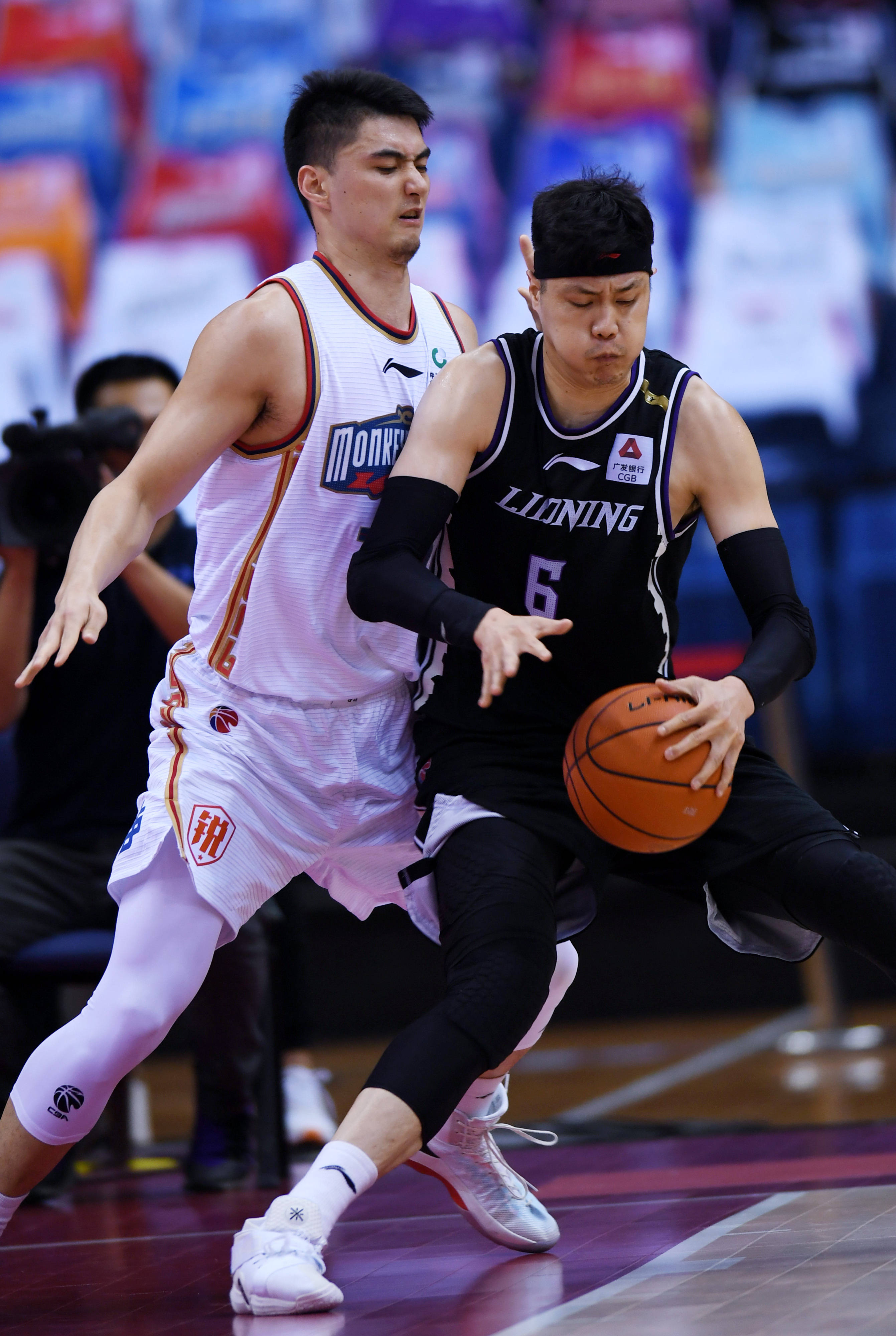 决赛激战正 决赛激战正