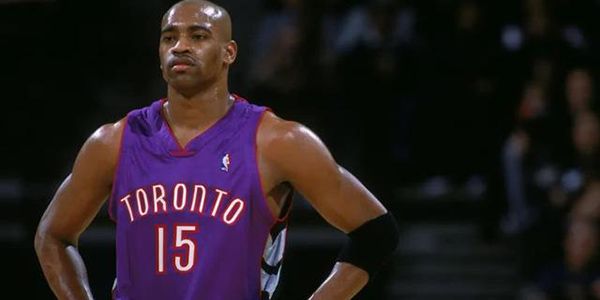 中展现出更 中展现出更