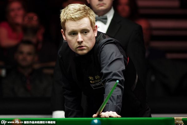 鄂竞技中场 鄂竞技中场