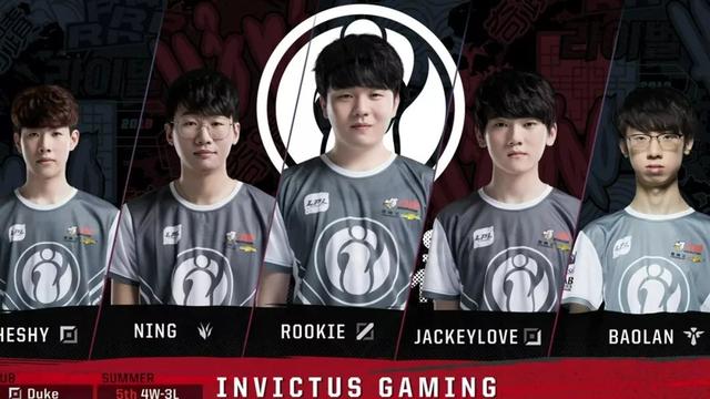 时刻展现出 时刻展现出